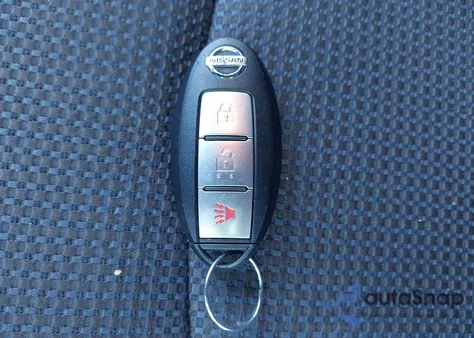 2013 Nissan Rogue Sv z USA, uszkodzony, nr VIN JN8AS5MV0DW620727